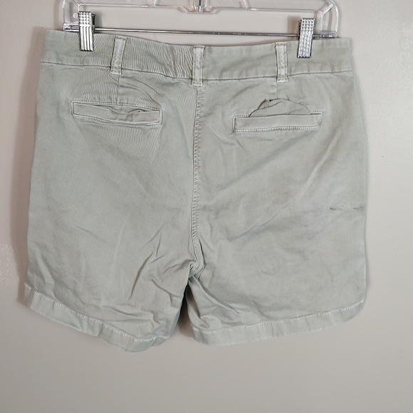 J.Crew 7" Chino Shorts Khaki Green 8 - Picture 5 of 10